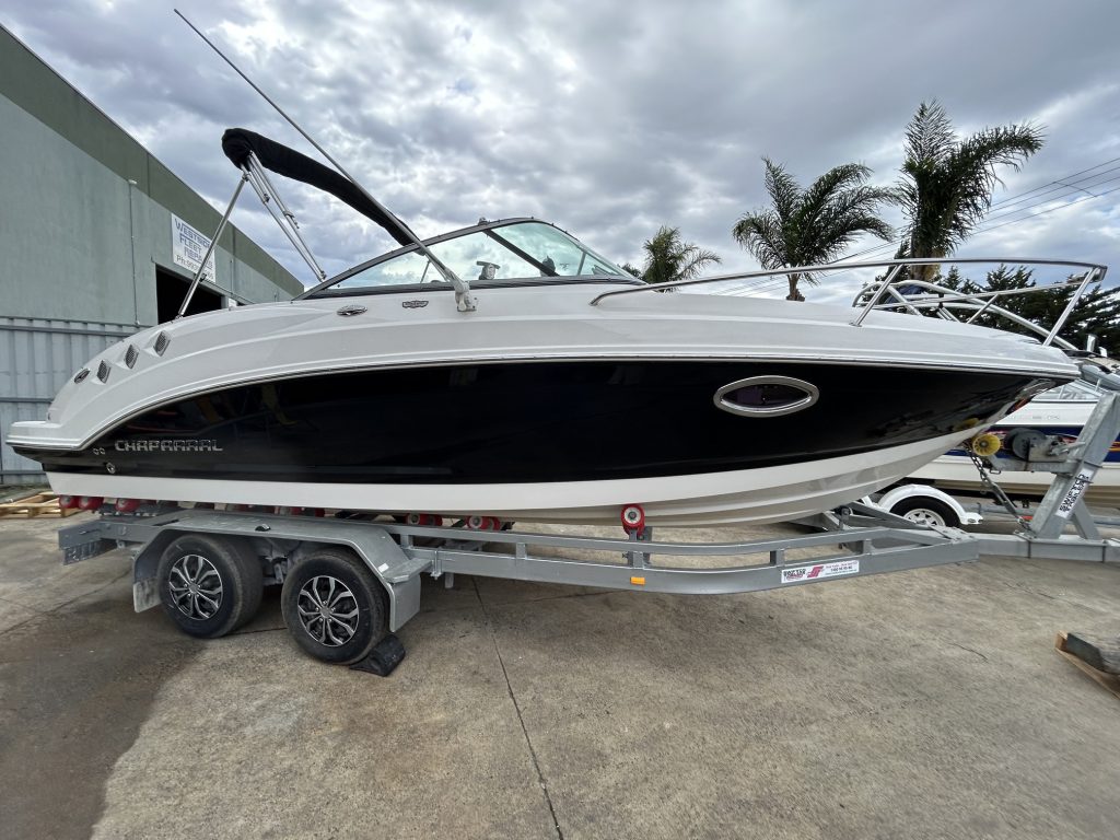 Chaparral 225 SSi Sports Cabin