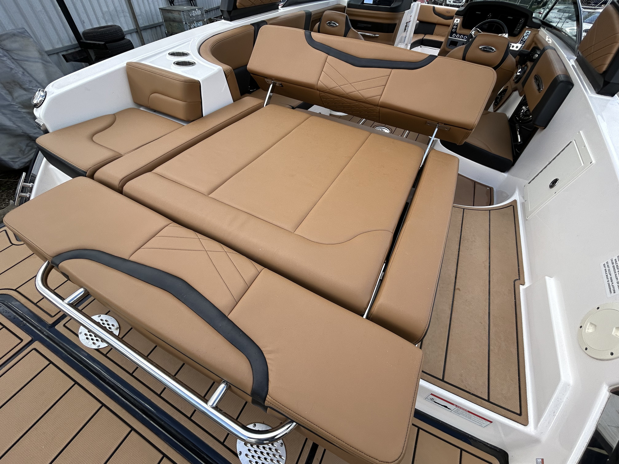 Chaparral 267SSx Premium Bowrider - Image 16